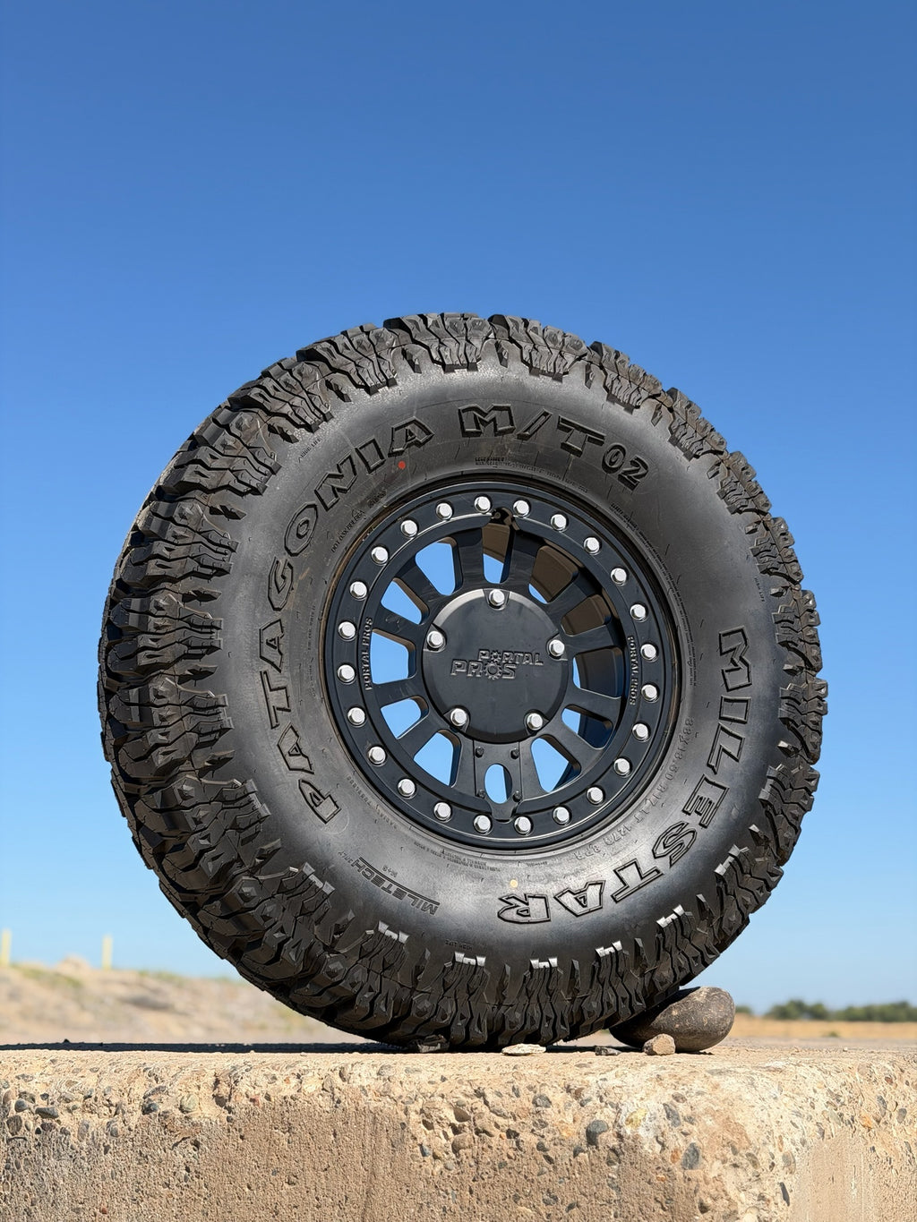 17in Beadlock Wheel