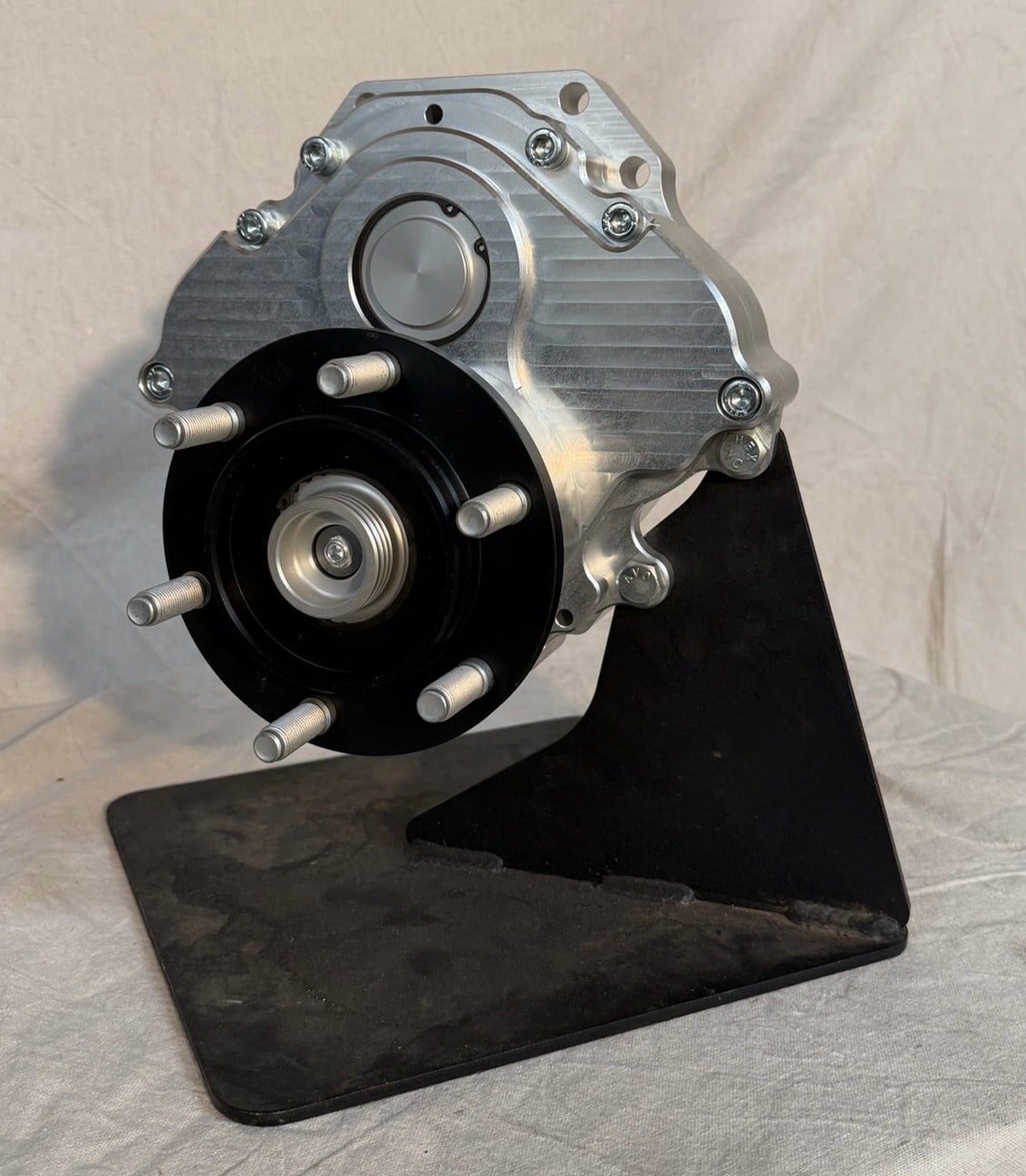 Portal Pros Toyota or Lexus portal axle on stand 