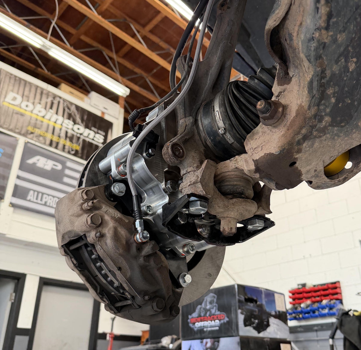 Lexus LX570 Portal Axles (2008-2021)